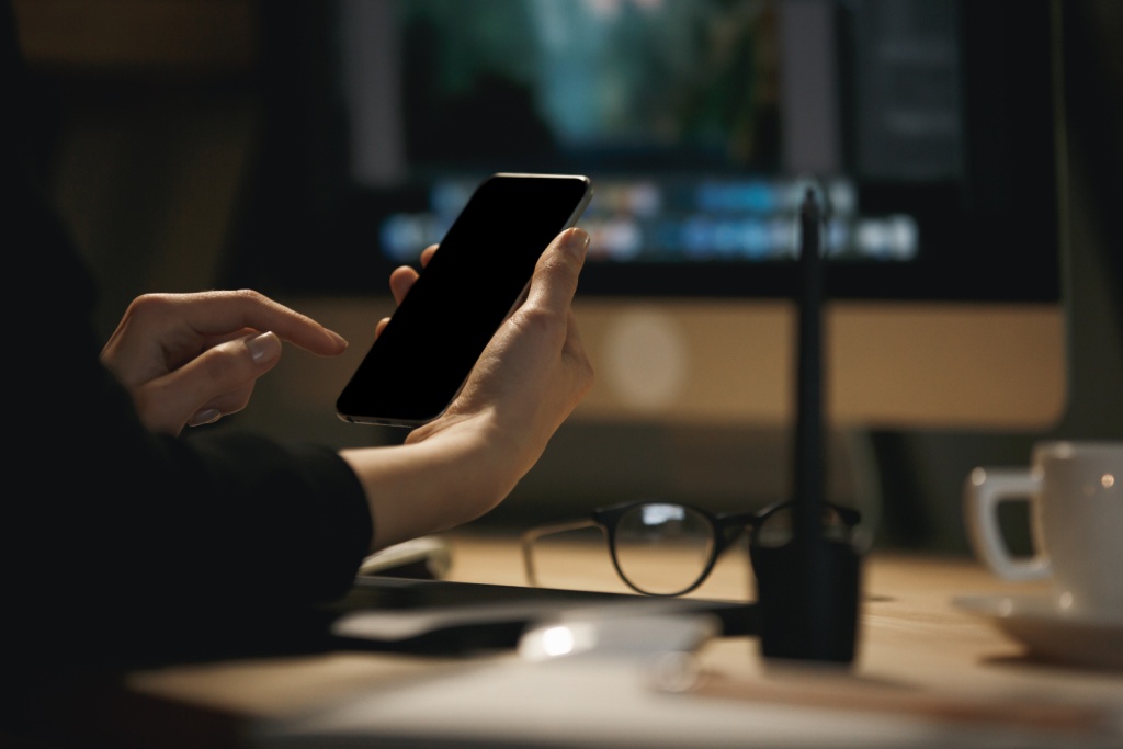 Ещё один сотовый оператор отменяет наценку на услуги связи в Крыму