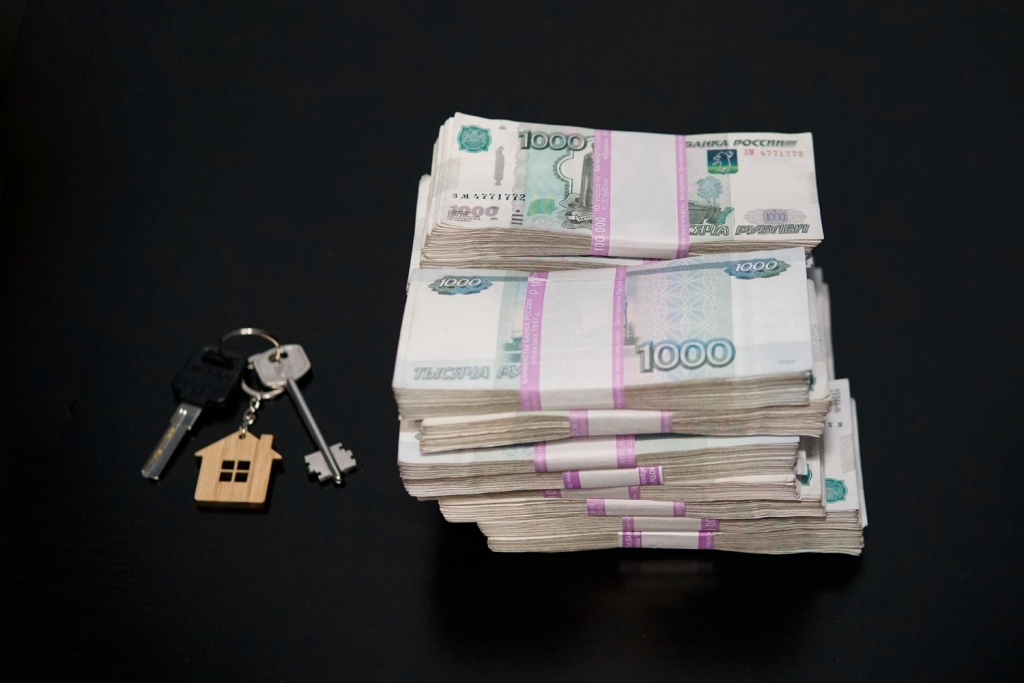 Доля сделок с недвижимостью без ипотеки в России достигла рекорда