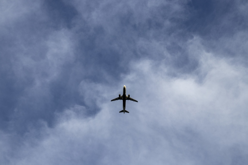Самолёт Superjet успешно завершил пробный полёт с новым двигателем ПД-8 Самолёт Superjet успешно завершил пробный полёт с новым двигателем ПД-8