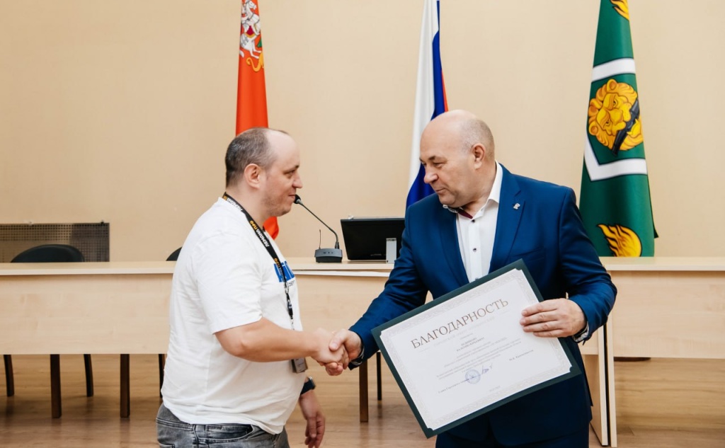 В Городском округе Пушкинский чествовали лучших работников торговли: награды вручены за вклад в развитие потребительского рынка