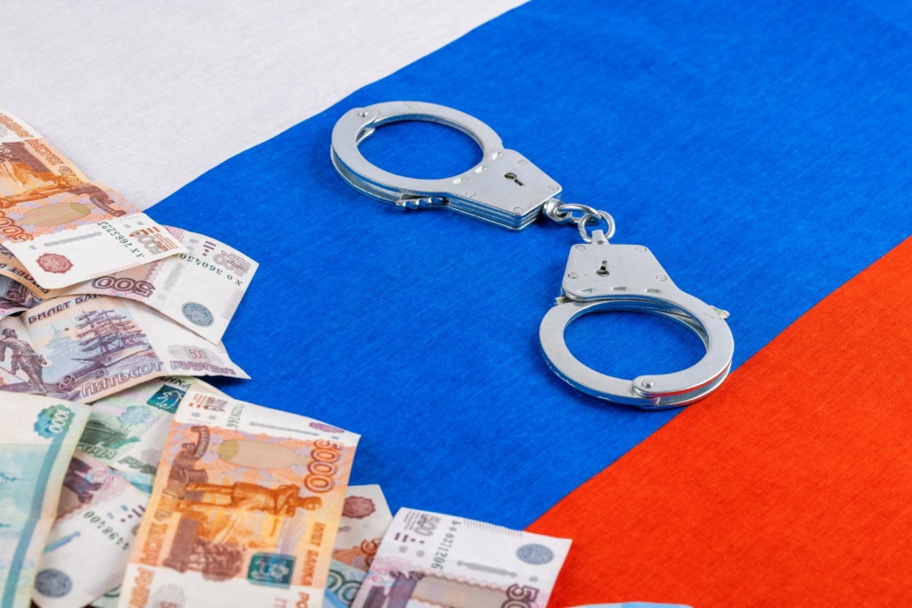 Самарские полицейские выявили более 300 преступлений в сфере коррупции в прошлом году