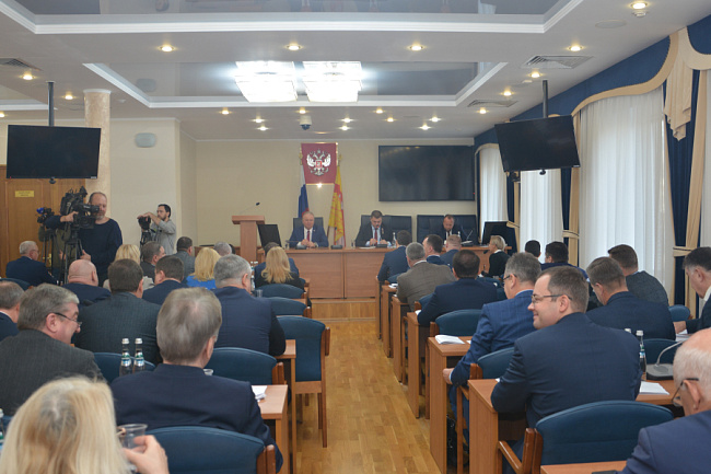 Депутаты Воронежской гордумы скорректировали бюджет-2025 и утвердили ключевые кадровые решения