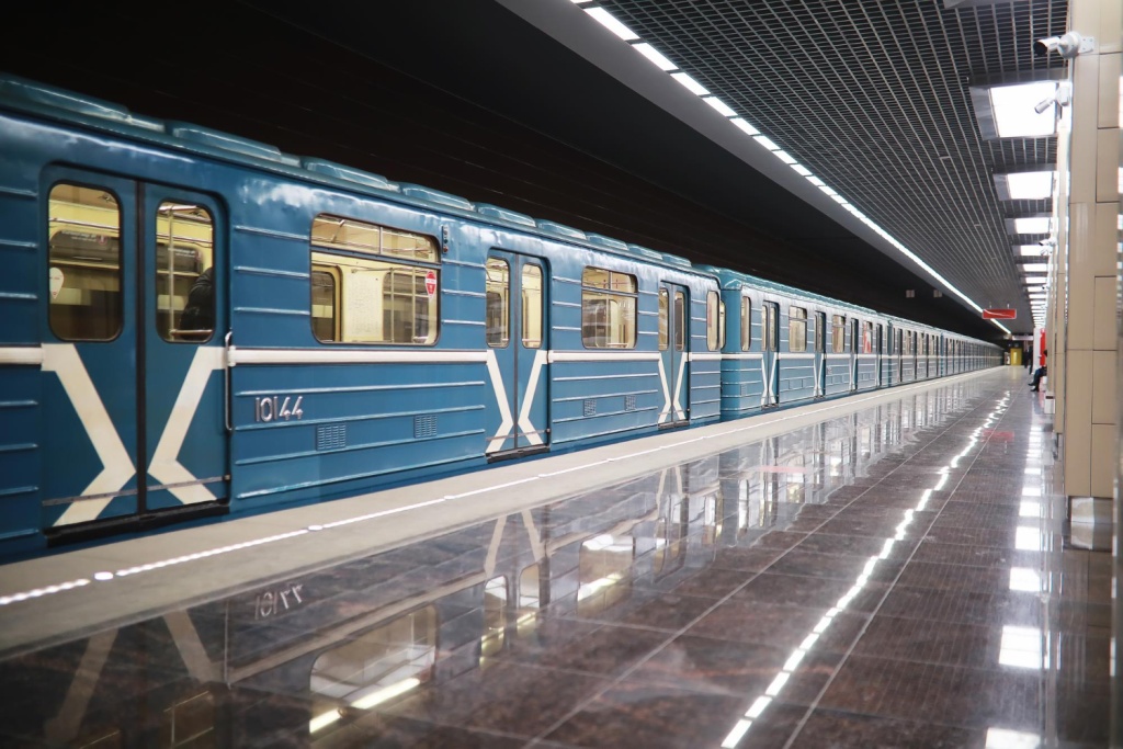 Проезд в Новосибирском метро подорожает сразу на 8 рублей Проезд в Новосибирском метро подорожает сразу на 8 рублей