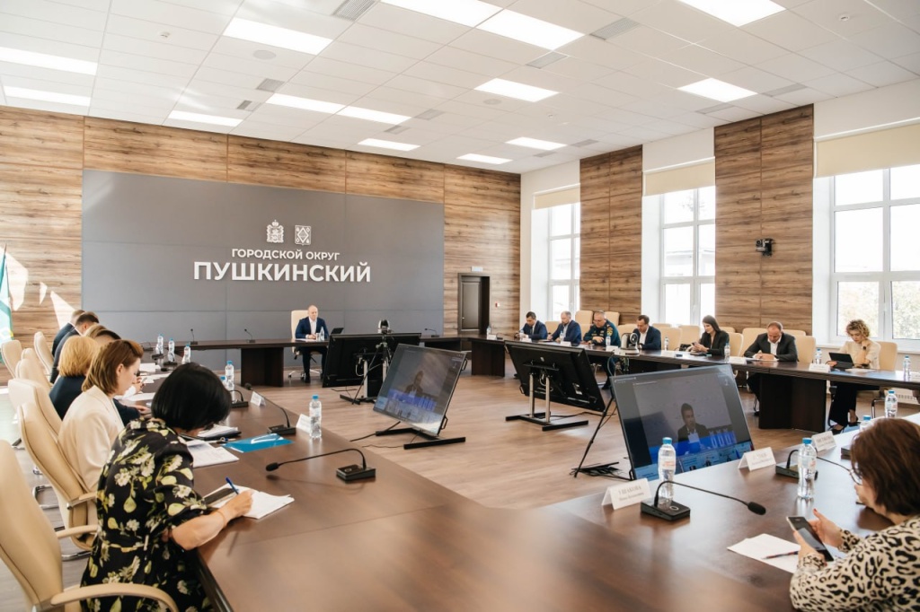 Максим Красноцветов рассказал о работе общественного транспорта в Пушкинском и подготовке к осенне-зимнему периоду