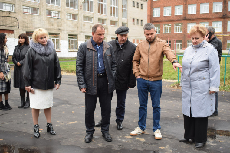 Благоустройство школьных дворов в Иванове: новые спортивные площадки и комфортные зоны для учеников и жителей