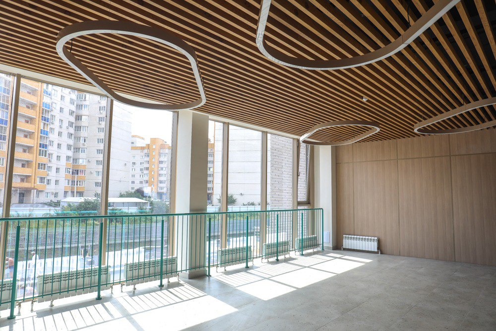 Мэр Воронежа рассказал о подготовке школ к новому учебному году и утверждённом графике каникул