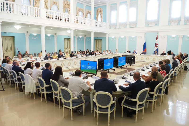 В Мордовии прошло первое заседание нового состава Общественной палаты республики В Мордовии прошло первое заседание нового состава Общественной палаты республики
