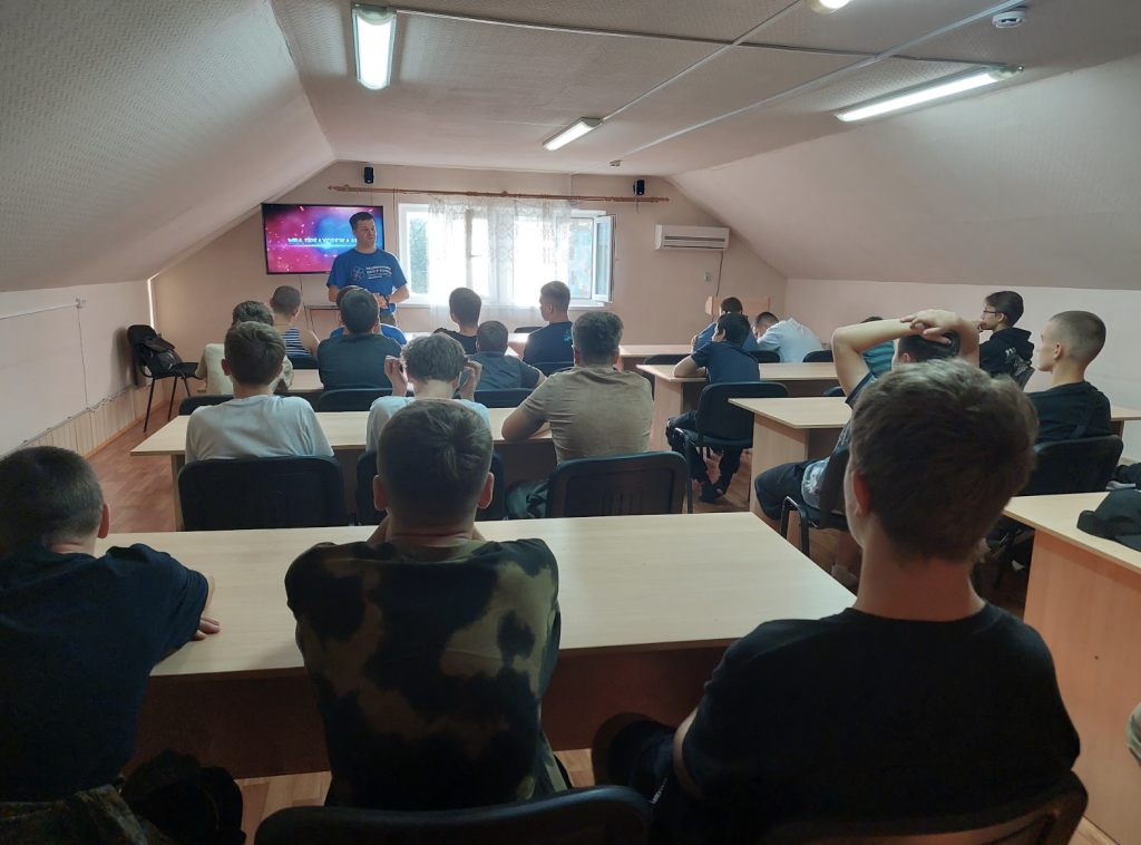 В самарском лагере «Авангард» прошла масштабная игра «Терроризму нет!» для 224 воспитанников